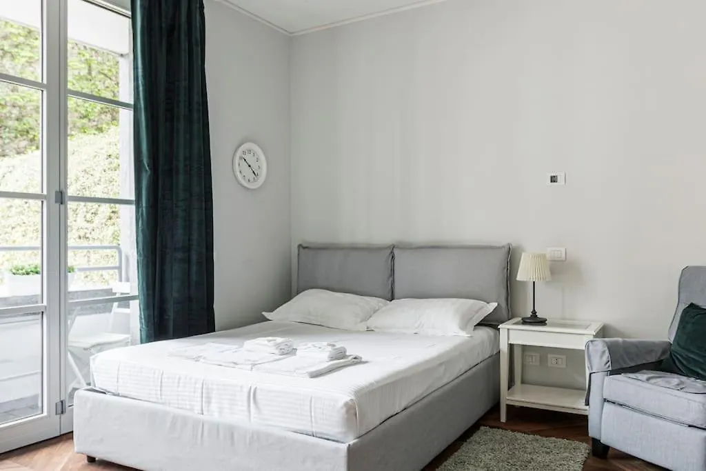 Unique Studio In The Heart Of Milano